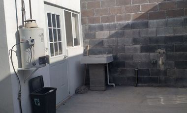 CASA EN RENTA ZONA INDUSTRIAL  LOS LAGOS WTC Y MILLENIUM LA PILA SLP