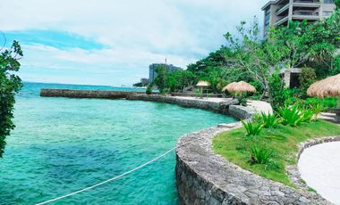 Three Bedrooms Beach Villa in Coral Point