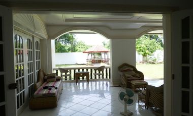 Rush Sale: 7=bedroom furnished  house with a big garden, for sale in a resort subdivision - Mactan, Cebu