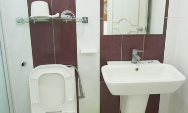 Rush Sale: 7=bedroom furnished  house with a big garden, for sale in a resort subdivision - Mactan, Cebu