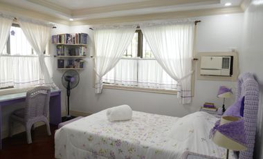 Rush Sale: 7=bedroom furnished  house with a big garden, for sale in a resort subdivision - Mactan, Cebu