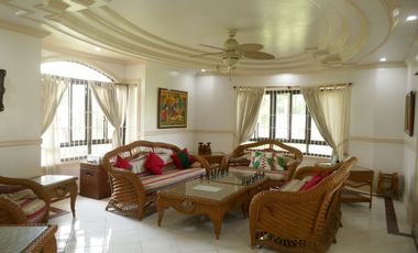 Rush Sale: 7=bedroom furnished  house with a big garden, for sale in a resort subdivision - Mactan, Cebu