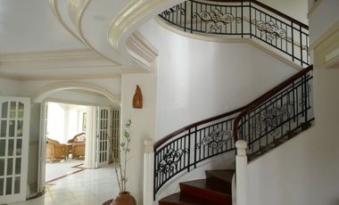 Rush Sale: 7=bedroom furnished  house with a big garden, for sale in a resort subdivision - Mactan, Cebu