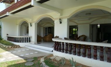 Rush Sale: 7=bedroom furnished  house with a big garden, for sale in a resort subdivision - Mactan, Cebu