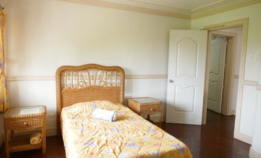 Rush Sale: 7=bedroom furnished  house with a big garden, for sale in a resort subdivision - Mactan, Cebu