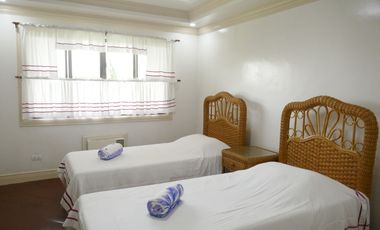 Rush Sale: 7=bedroom furnished  house with a big garden, for sale in a resort subdivision - Mactan, Cebu