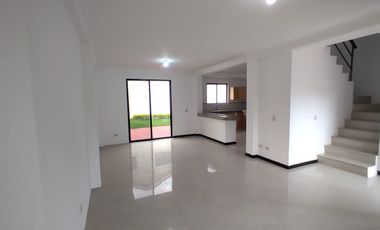 Vendo Casa Modelo Vento En Urbanización Ciudad Celeste