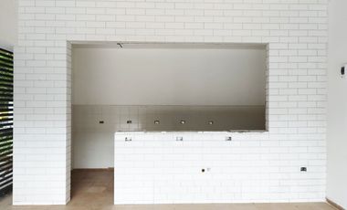 PR20063 Local en arriendo en el sector Altos del Poblado