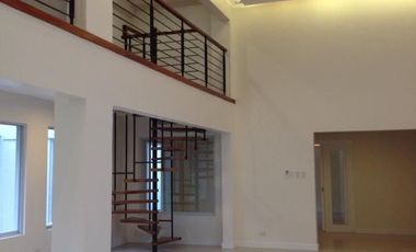 House and Lot with Swimming Pool in Dasmariñas Village, Makati