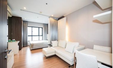 For Rent! Urbano Absolute Sathon-Taksin  (Krungton BTS, The Icon Siam)  (31 sq.m., 30th Floor Only 15,000B