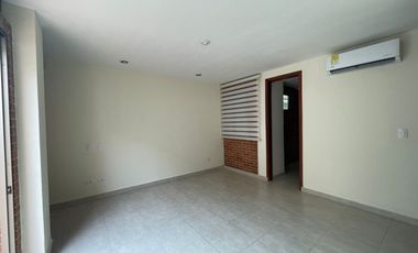 Casa Multifamiliar en Arriendo, Villa Campestre