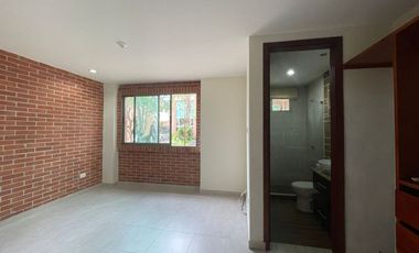 Casa Multifamiliar en Arriendo, Villa Campestre