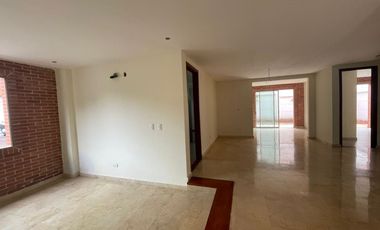 Casa Multifamiliar en Arriendo, Villa Campestre