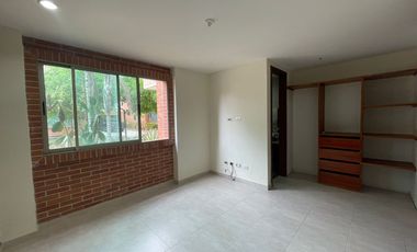 Casa Multifamiliar en Arriendo, Villa Campestre