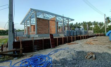 บ้านเดี่ยวกว้างขวาง สไตล์โมเดิร์น 3 ห้องนอน 2 ห้องน้ำ วิวภูเขา บรรยากาศธรรมชาติ ก่อสร้างเสร็จแล้ว 90% อ.ขนอม จ.นครศรีธรรมราช