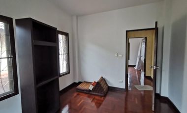 Single house in Mooban Supawan with 3 bedrooms, 3 bathrooms, 180 sq m., same entrance The Mall Bang Khae
