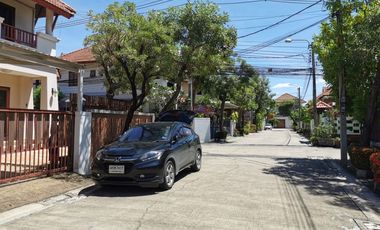 Single house in Mooban Supawan with 3 bedrooms, 3 bathrooms, 180 sq m., same entrance The Mall Bang Khae