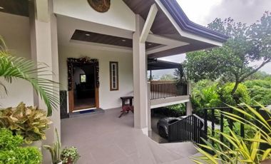 Five Bedrooms House with Pool Near Cebu International School in Talamban