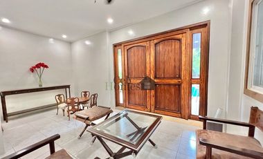 Five Bedrooms House with Pool Near Cebu International School in Talamban