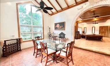 Five Bedrooms House with Pool Near Cebu International School in Talamban