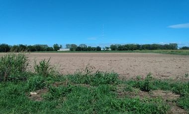 VENTA Hectarea o media fraccion en VILLA ESQUIU