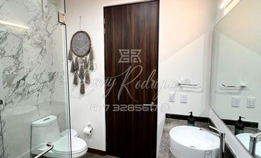 DEPARTAMENTO EN RENTA León,Gto; NYMPHE TOWERS, 140 m2, 2 REC, CUARTO DE SERVICIO, DE LUJO