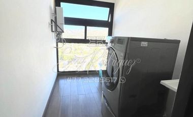DEPARTAMENTO EN RENTA León,Gto; NYMPHE TOWERS, 140 m2, 2 REC, CUARTO DE SERVICIO, DE LUJO
