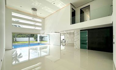 Casa en venta y renta en Villa Magna Residencial en Cancún.