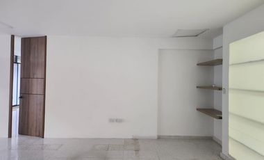 ALQUILO OFICINA EN CENTRO COMERCIAL CHIPICHAPE