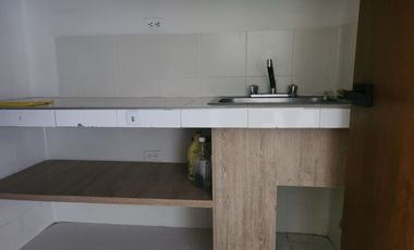 ALQUILO OFICINA EN CENTRO COMERCIAL CHIPICHAPE