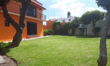 Casa venta Queretaro Calesa 5 minutos centro histórico mega jardín