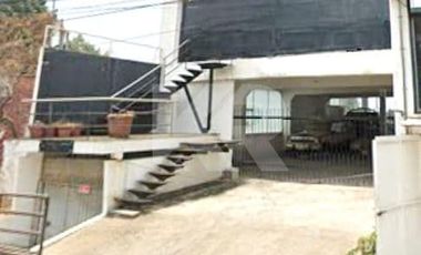 LOCAL COMERCIAL DE 232 METROS
