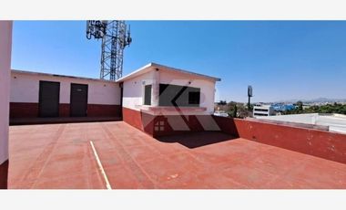LOCAL COMERCIAL DE 232 METROS