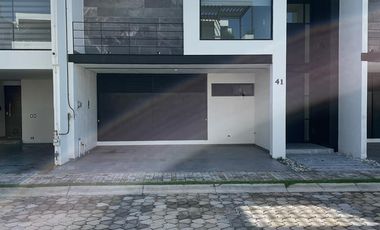 CASA EN VENTA EN PUEBLA LOMAS DE ANGELOPOLIS III