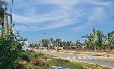 EN VENTA TERRENO BALNEARIO CON FRENTE DE PLAYA EN ACAPULCO PIE DE LA CUESTA LUCES E EL MAR