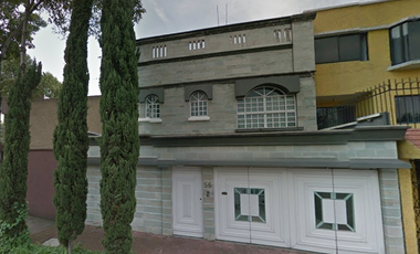 SE VENDE CASA EN PASEO DE LOS ABETOS # 56, EN COYOACAN.