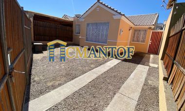 Venta casa aislada exterior de condominio en Costa Laguna, Antofagasta