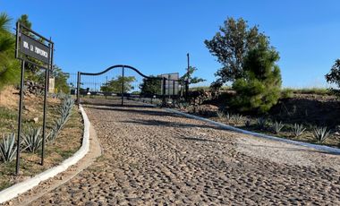 RESIDENCIA EN VENTA EN SANTA SOFÍA COUNTRY CLUB, COTO TEQUILEROS