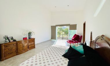 RESIDENCIA EN VENTA EN SANTA SOFÍA COUNTRY CLUB, COTO TEQUILEROS