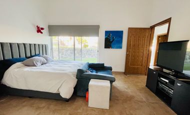 RESIDENCIA EN VENTA EN SANTA SOFÍA COUNTRY CLUB, COTO TEQUILEROS