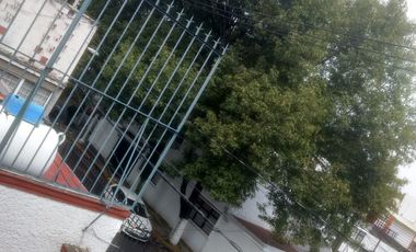 CUARTO TIPO LOFT CON SERVICIOS INCLUIDOS AGUA, LUZ, GAS E INTERNET A UNOS PASOS DEL METRO TAXQUEÑA