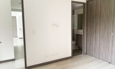 PR20442 Apartamento en arriendo en el sector Loma del Escobero