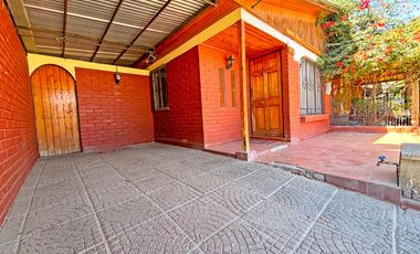 San Felipe- Vende Casa en el Parque Alameda