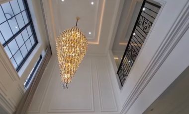 ขายคฤหาสน์ใหม่พร้อมอยู่ บางนาตราด กม29 227 ตร.ว.หน้าติดทะเลสาบ