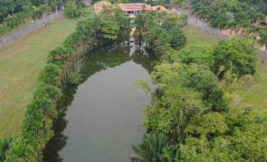 Exclusiva casa campestre en el condominio la primavera en Villavicencio