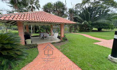 Exclusiva casa campestre en el condominio la primavera en Villavicencio