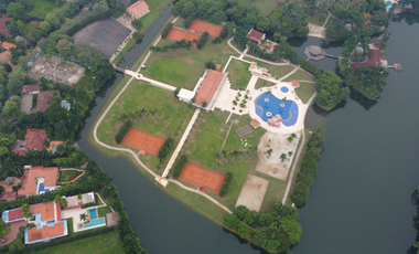 Exclusiva casa campestre en el condominio la primavera en Villavicencio