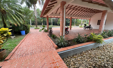 Exclusiva casa campestre en el condominio la primavera en Villavicencio