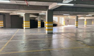 Oficina en Venta de 301 m² en Corporativo Titanium, El Campanario, Querétaro