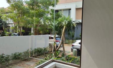 Rumah Baru Renovasi, Siap Huni dan Lokasi Bagus di Discovery Conserva Bintaro